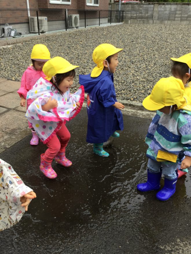 雨の日の室内遊びキッズラボ株式会社認可保育園 企業主導型保育所 運営