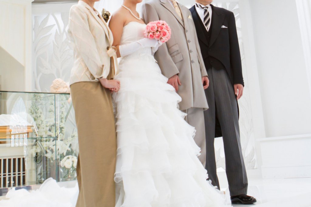 母親商品一覧ページ 結婚式の母親・父親・親族向けの装い お受験など各種フォーマルシーン向けのレンタルなら 東京ソワールレンタルドレス