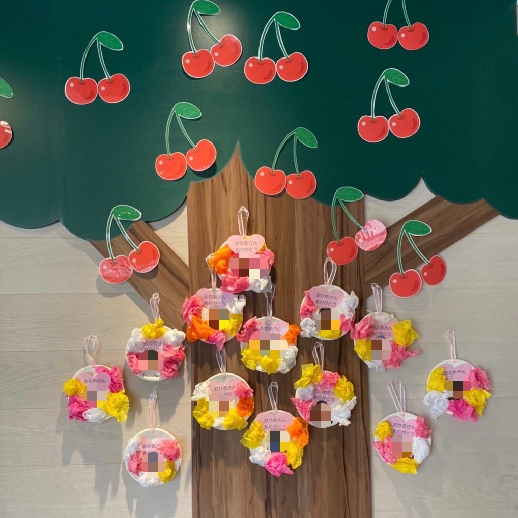 母の日のプレゼント製作をしたよ🌹天童幼稚園