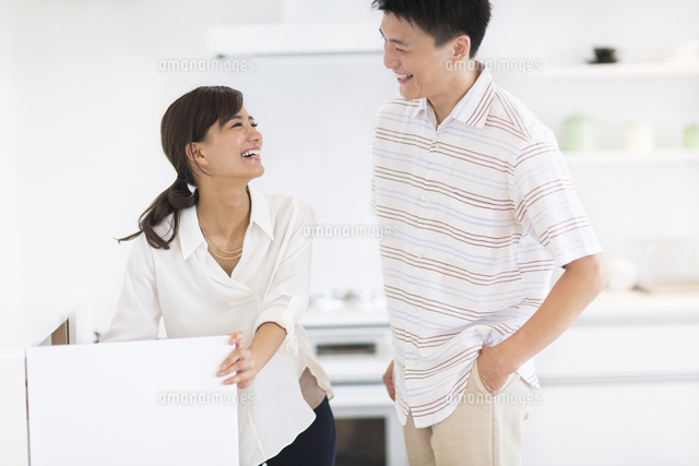 目が合うと笑ってくれる女性の心理って? 両想いは勘違い?マイナビニュース