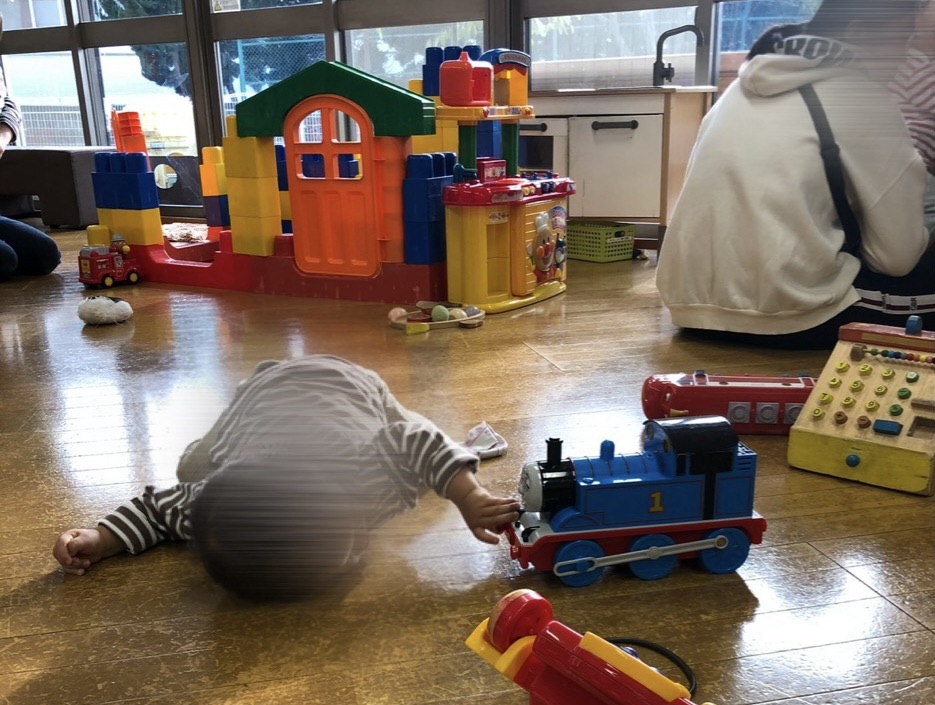 キッズスペースでお子様が遊んでる間にキレイにしませんか？More&More モア アンド モア のこだわり特集ネイル・まつげサロンを予約するなら楽天ビューティ