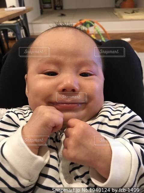 毒舌おもしろ赤ちゃん - LINE スタンプLINE STORE