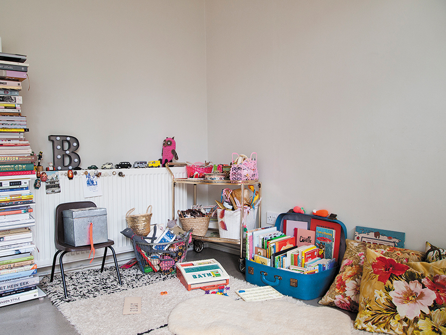 海外風インテリアの子ども部屋 - テラジマアーキテクツ