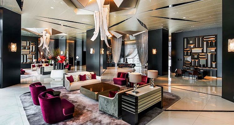 横浜 カップルで足湯に入れる「万葉倶楽部」デート