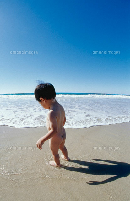 元気だはだかだ月曜日！池田こども園