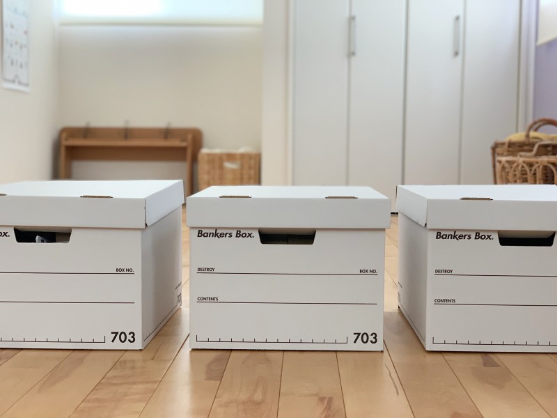 思い出をフレームに投函！写真やチケットを保管しながらランダムな重なり具合でおしゃれに飾れる「メモリアルポスト」を新発売ナカバヤシ株式会社のプレスリリース