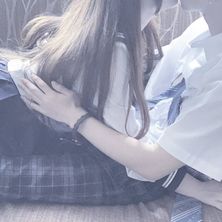 カップルの雰囲気を引き立てる写真撮影アイデアと撮り方のコツ