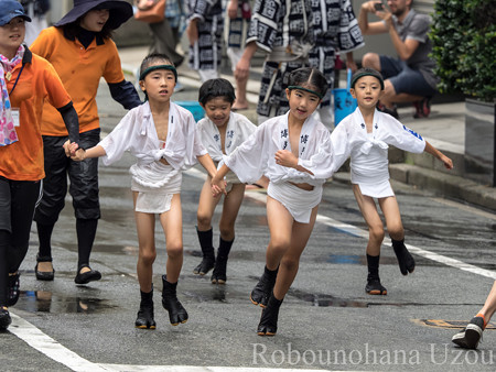 博多によーきんしゃったね！ グローバルでディープな博多の今をリアルにレポート！ 「博多に夏が来る！山笠のあるけん博多たい！」編〜1 2-Webカメラマン
