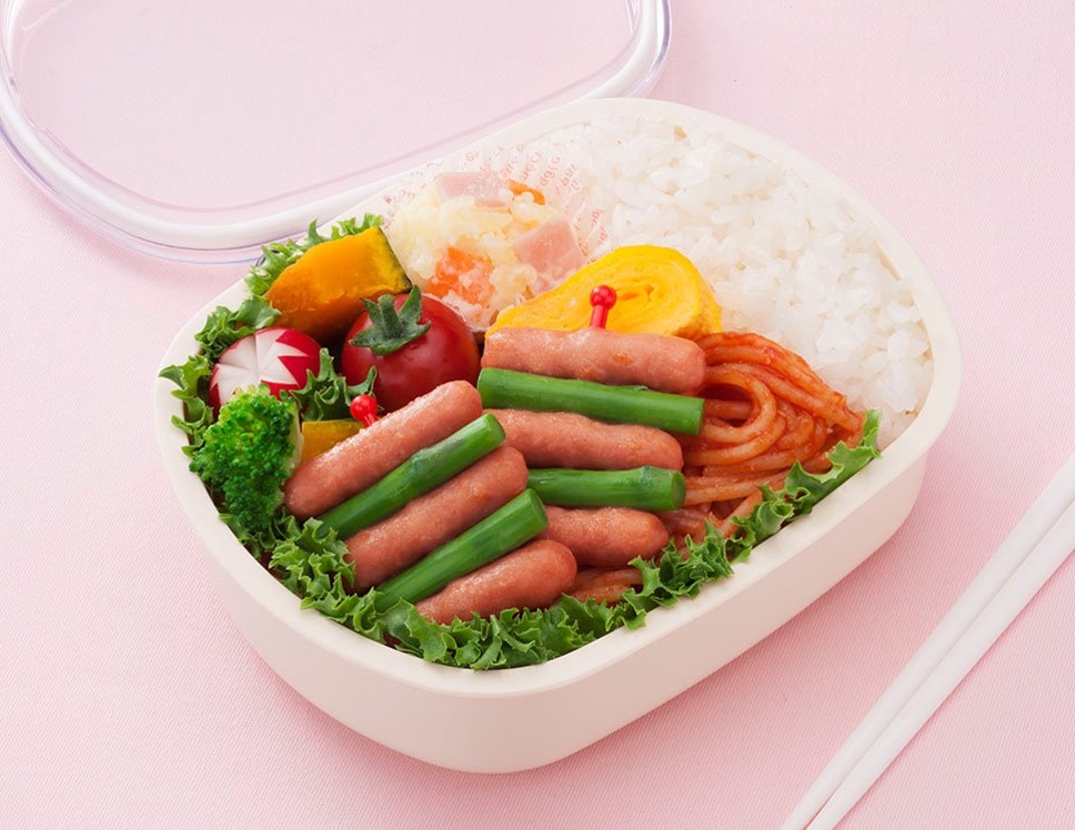 kodomo_bento.recipe ←他の投稿はこちらから クリスマスの１品に可愛すぎる🎄🌟 可愛いくて美味しいで喜ばれること間違いなし😍⁂「どんなお弁当作ろうかな」が30秒で解決！ ⁂ キャラ弁デコ弁のレパートリーを増やせる！ ⁂ 簡単時短の朝昼夜ごはんが叶う！ ぜひ