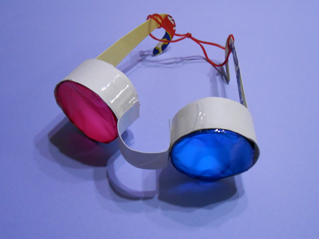 紙コップで作るメガネの工作