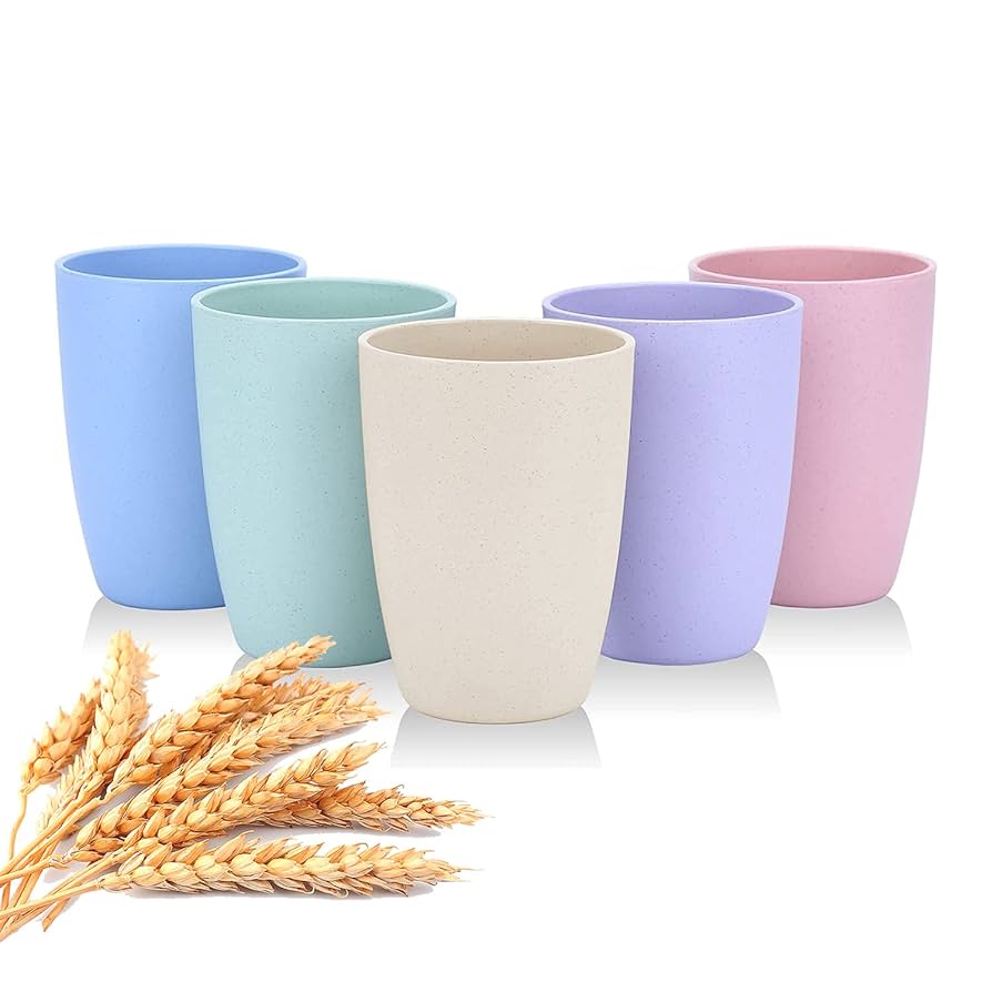 ビッグプラスチックカップアメキャラ・おしゃれかわいいプラスチックコップ！お弁当や歯磨きでのうがいに使えるプラカップです♪幼稚園や保育園キッズの子供用コップにも！プラスチックコップ タートルズ、スーパーマン、マイリトルポニー、バットマンMoewe global メーヴェ