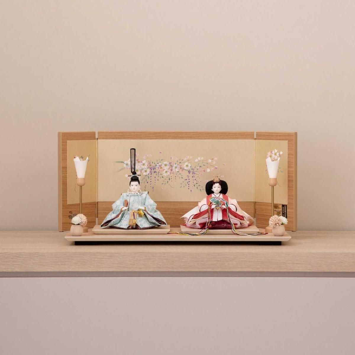 雛人形 コンパクト ケース飾り モダン おしゃれ かわいい お雛様 ミニ サイズ ひな人形 収納ケース アクリルケース 収納飾り 三段 ちりめん 令花れいか雛10人飾り 京都老舗 龍虎堂 リュウコドウ 収納 雛人形 ケース飾り コンパクト モダン おしゃれ インテリア ひな人形