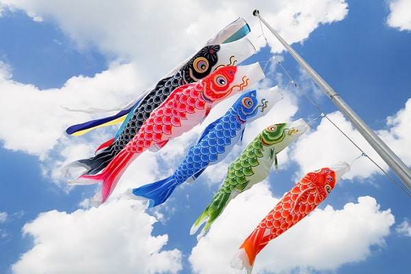 こどもの日のねらいは？由来や導入、絵本とこいのぼり製作のアイデア保育をもっと好きになる