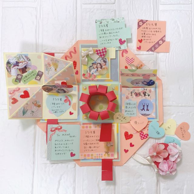 未来を刻む！結婚式 友達へのサプライズ プレゼントに手作りの花時計東京・表参道・青山プリザーブドフラワーアレンジメント教室「花学校」初心者でも1回でおしゃれに手作りする！お花レッスン