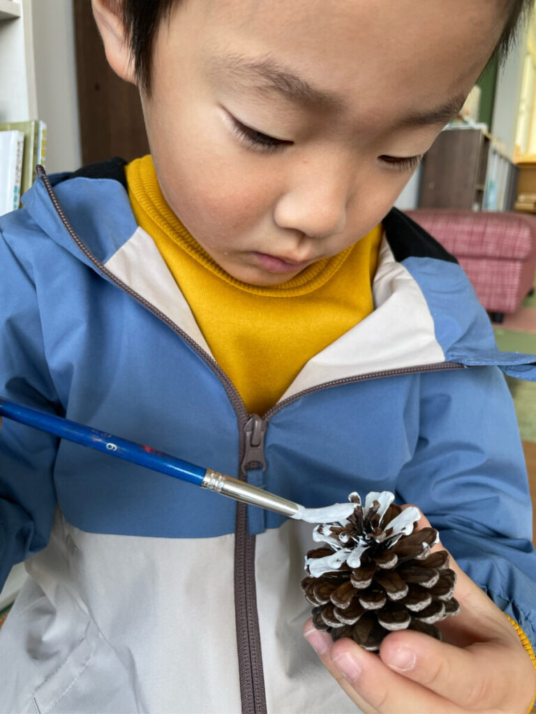 松ぼっくりの子供GANREF