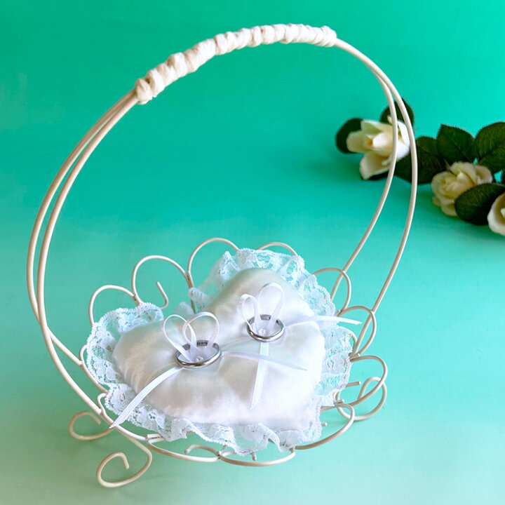 プチプラ素材でおしゃれに ミニバスケットのリングピローLEE