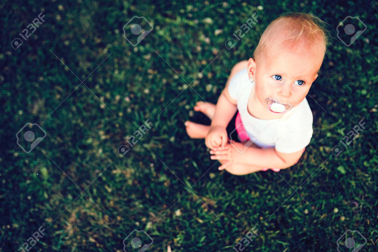 みんなで夏を楽しみに芝生の赤ちゃん を植えましたお知らせおれんじゆめ保育園 朝霞市の保育園