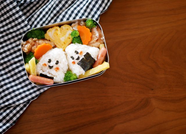 幼児が遠足で食べやすいお弁当は？おにぎりとおかずの簡単レシピ子育て情報メディア「KIDSNA STYLE」