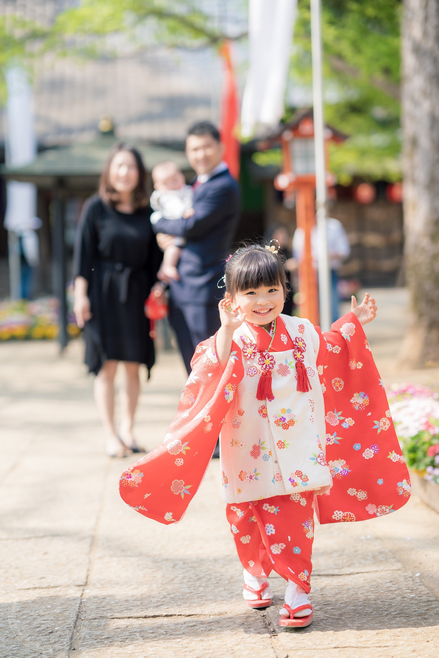 七五三家族写真をスタジオでおしゃれに！親の服装のおすすめコーデ - コラムライフスタジオ