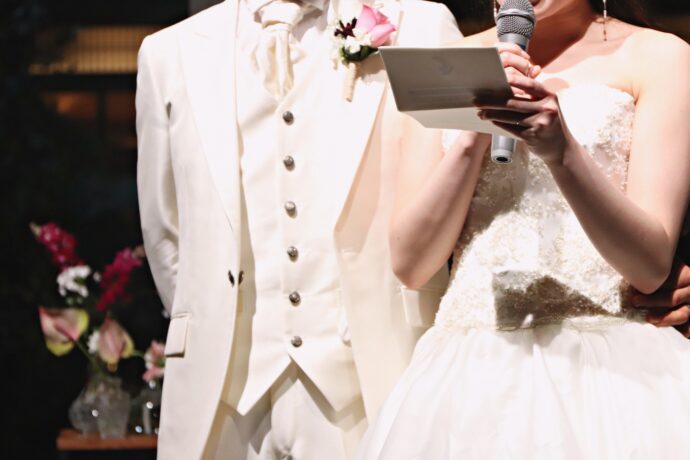 結婚式の手紙・あいさつ 〜その２〜結婚式の両親のプレゼントに感謝のキモチを伝える『言葉のプレゼント』