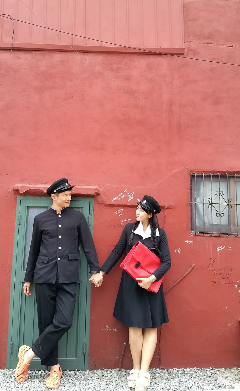 カップル写真オススメ撮影方法6選!映える写真の取り方、ポーズをご紹介!!KLON公式オンラインストアKLON公式オンラインストア