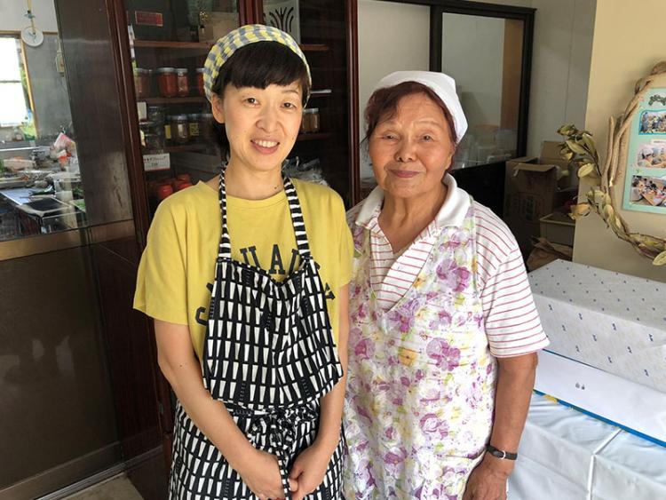 未使用 保育士エプロン ばばばあちゃん 絵本エプロン 保育士 介護士 読み聞かせYahoo!フリマ 旧PayPayフリマ