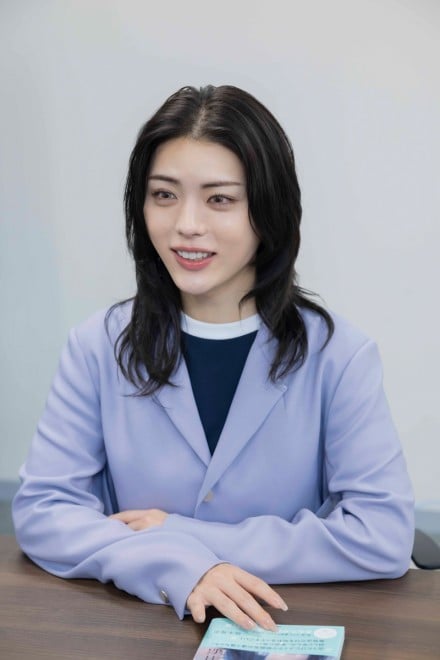 性別ないです」 井手上漠さんを変えた“自分らしさ”とメーク毎日新聞