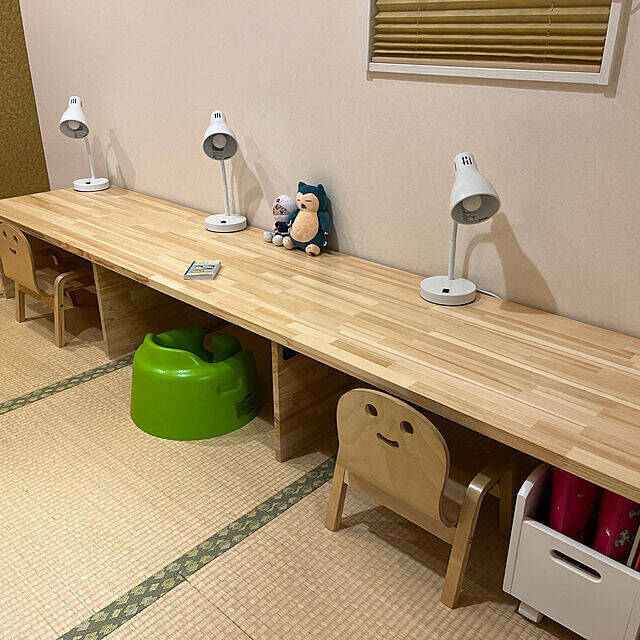勉強に集中できる学習机まわり収納！ 散らからない仕組みで親も子も快適な空間に - レタスクラブ