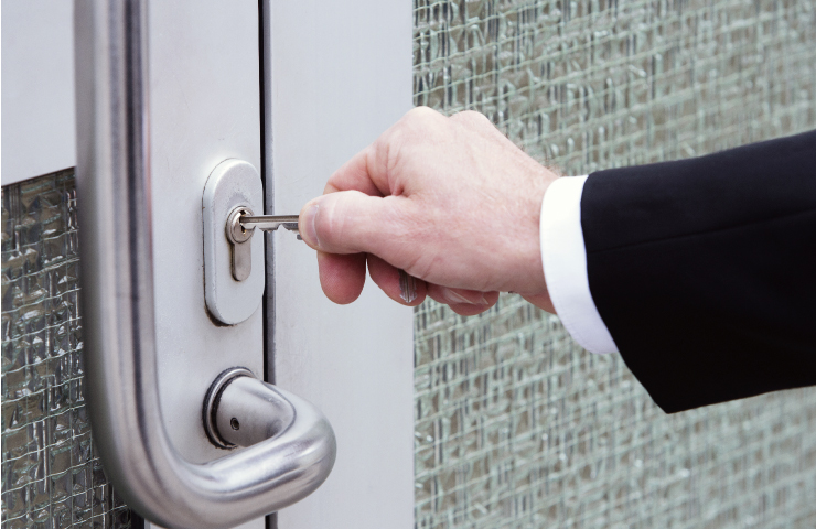 田舎あるある 「家の鍵って掛けるんですか？」の衝撃ヒロ HG