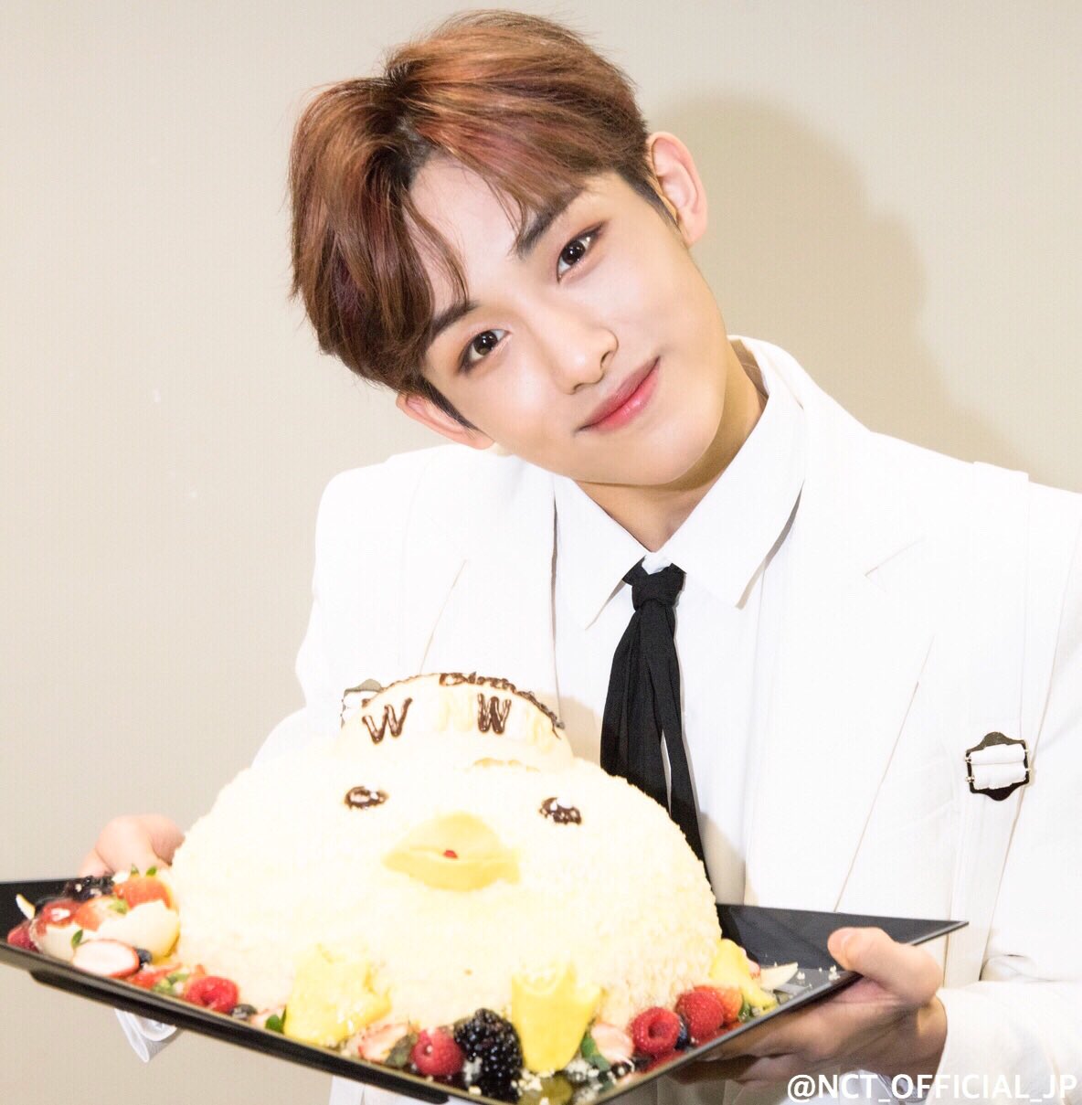 森崎ウィン - 森崎ウィンが30歳の誕生日に書籍発売、80P超の撮り下ろしや100問100答も画像ギャラリー 2 2- 映画ナタリ