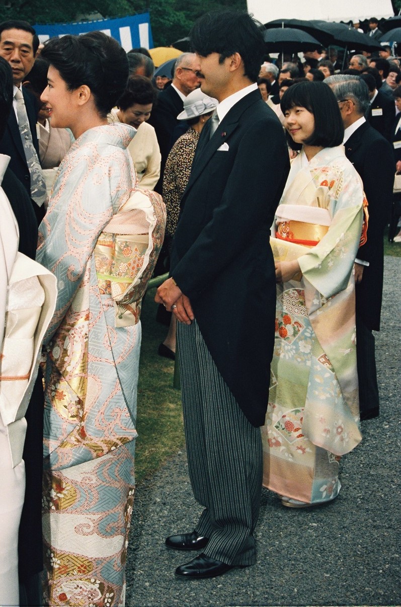 春の園遊会 雅子さま 気品あふれるお着物をプレイバック！30年前のデビュー時のお姿も女性自身