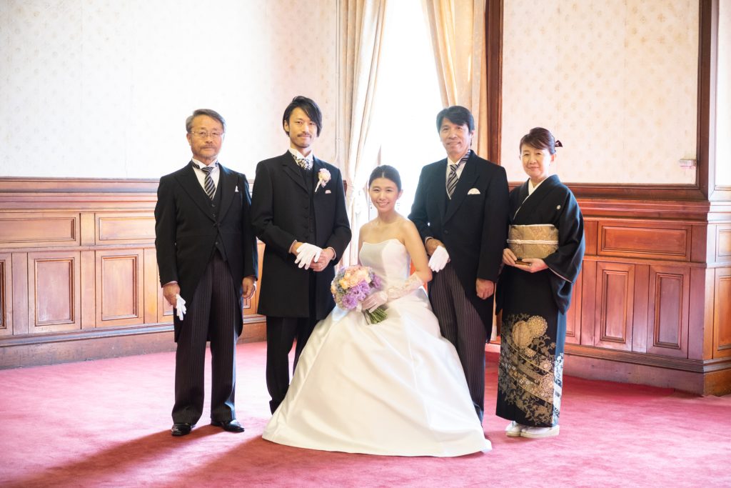 赤ちゃん連れで結婚式に参列するときの持ち物とマナー - Chiik! チーク-乳幼児〜小学生までの知育・教育メディア