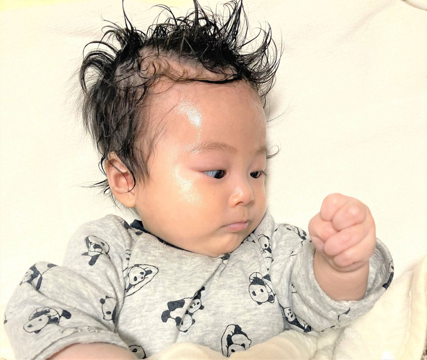 赤ちゃんの笑い声で溢れる世界になると良いよね🥺 🧡感想、エピソード募集中 🧡他の投稿はここだよ @yuka_rennai🧡フォロワー限定でDMで相談受付赤ちゃん赤ちゃんのいる暮らし赤ちゃんの成長赤ちゃんのいる生活あかちゃんあかちゃんあかちゃんのいる生活