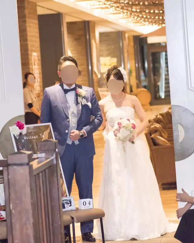 二次会の花嫁衣装はワンピースで – 衣裳や小物選びのポイントを紹介