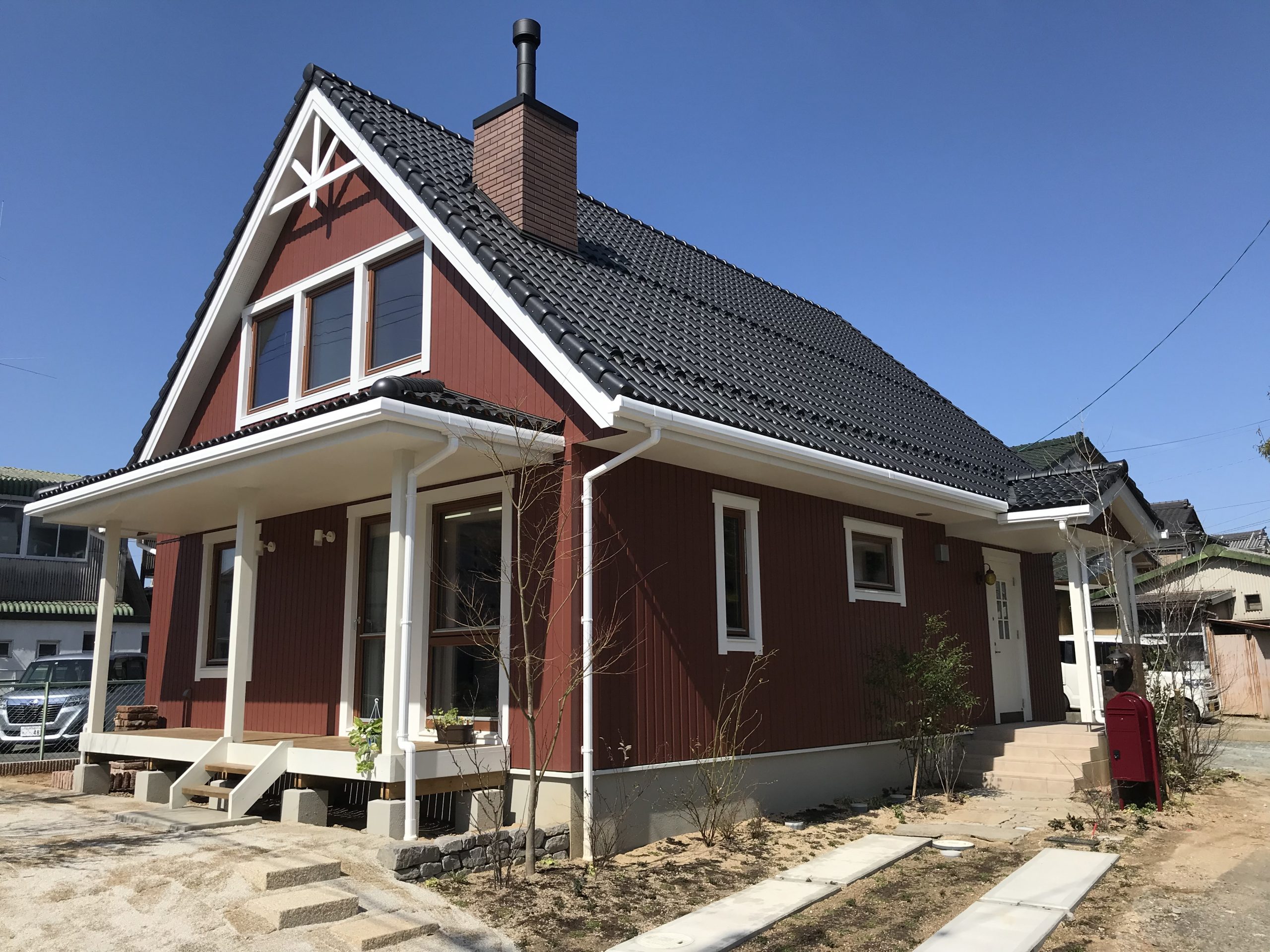 すまいのプチ知識 スウェーデンの伝統的な家といえば”赤い壁の家”!! でも なんで?? と 伝統的なスウェーデンの家はアソコが白い!?ジューテックホームブログ