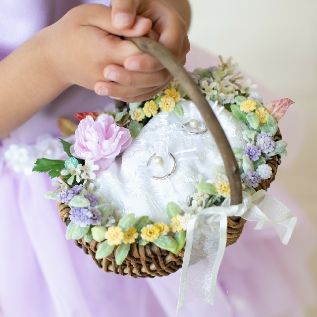 バスケットタイプのリングピロー 送料込みOne Fine Day