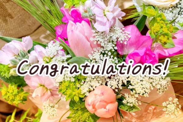 結婚祝いにまつわるおしゃれな英語のメッセージ55選。お祝いのシチュエーション別に贈りたい英語のメッセージ例文