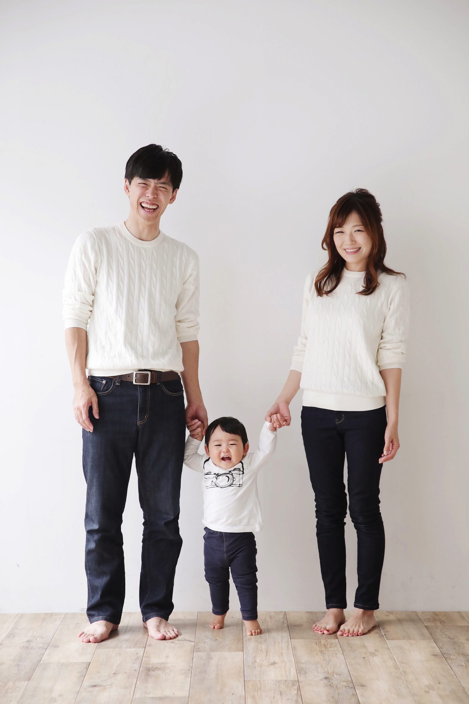 1歳のバースデーフォトはいつ撮るのがおすすめ？成長の証を形にしよう！こども写真館スタジオアリス写真スタジオ・フォトスタジオ