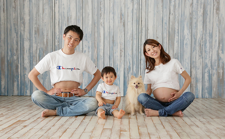 マタニティフォトお腹を出さない撮影 -公式 スタジオエミュ感動という名の写真館神戸・西宮・明石・加古川のフォトスタジオ