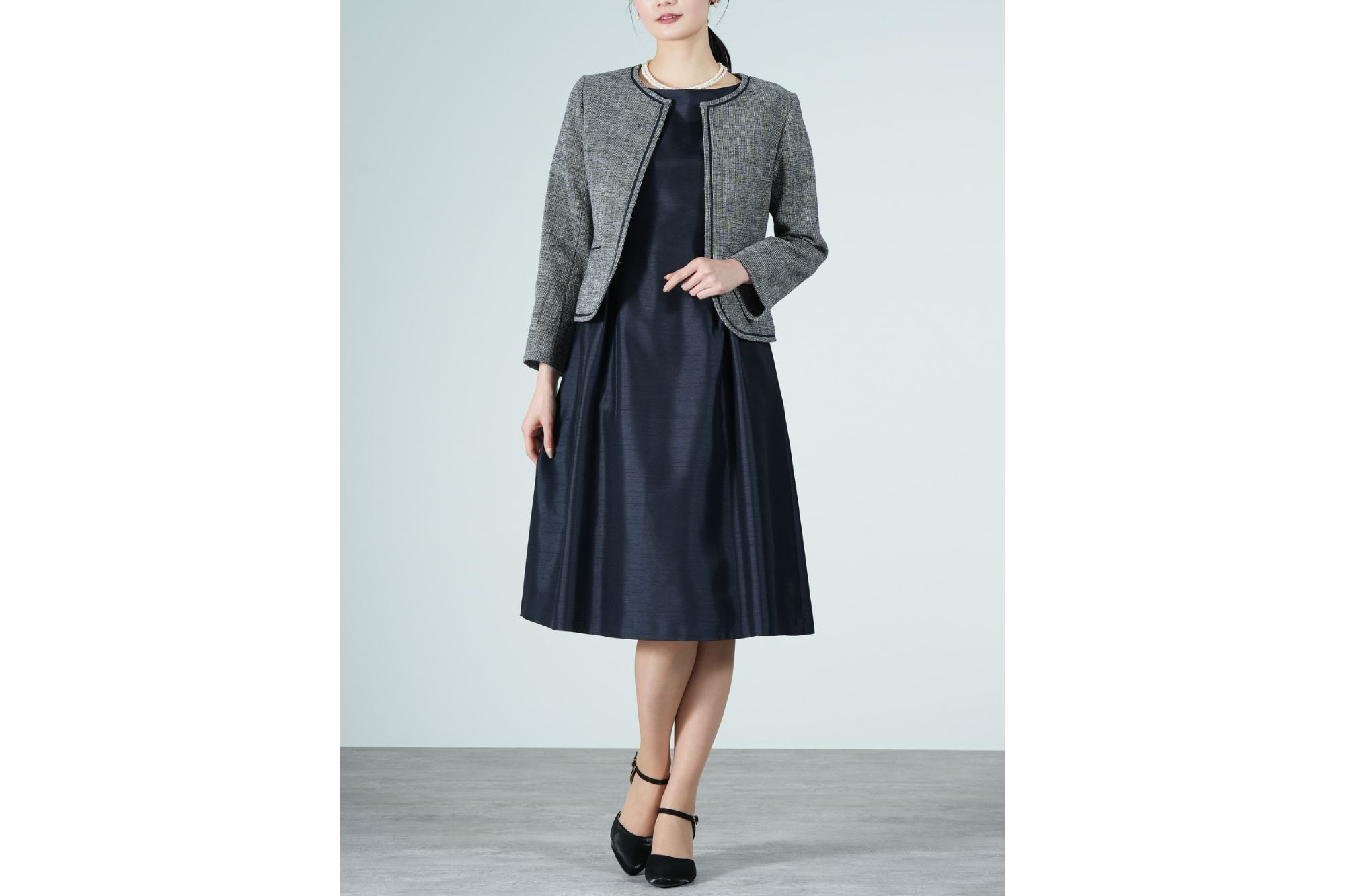 お宮参り 祖母の服装マナー＆お手本コーデ人気のレンタルスーツも - IKINAイキナ