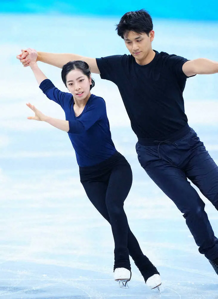 りくりゅうペアの結婚について - Genspark