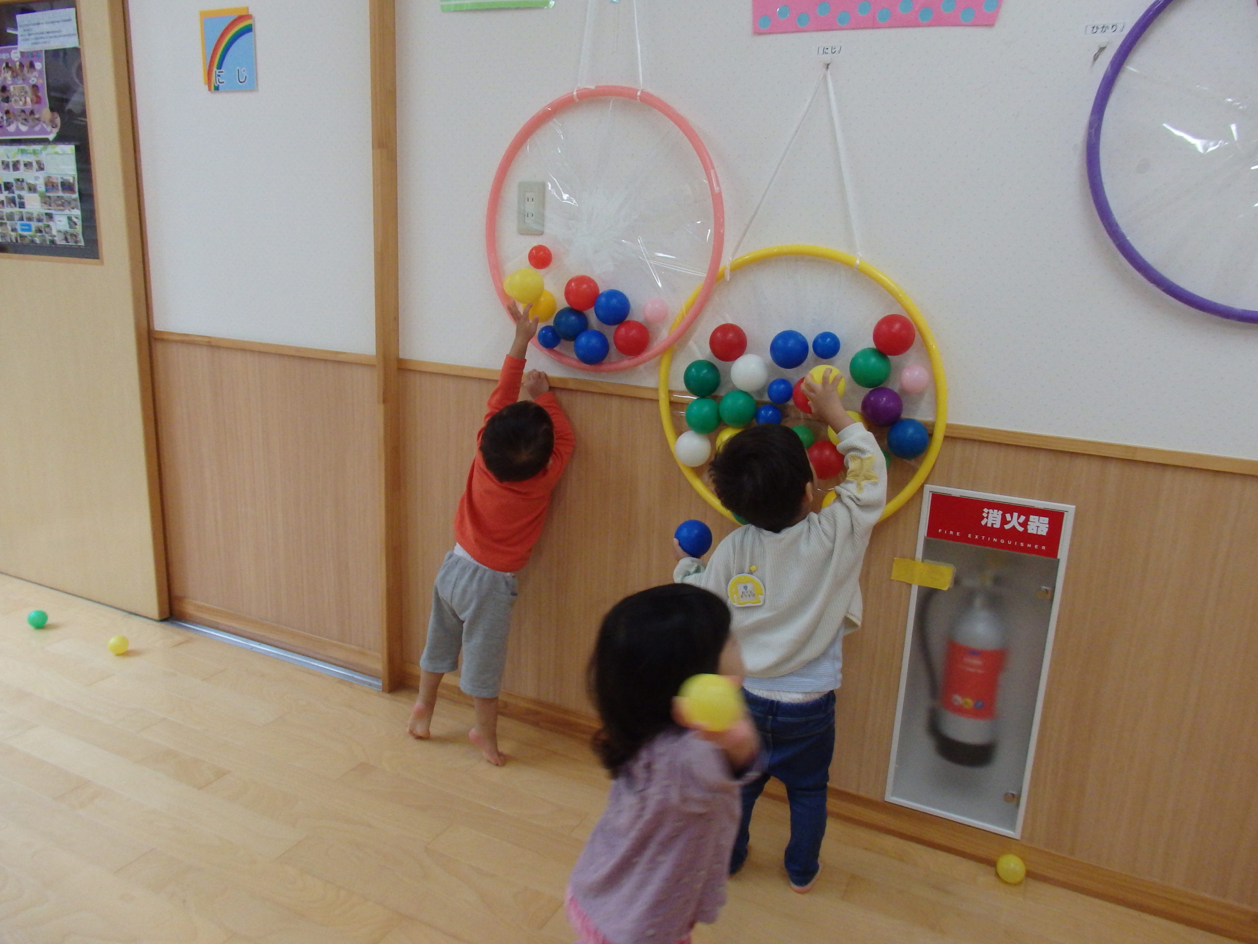 家の中でできる遊び15選面白い室内遊びで娘たちと雨の日も楽しく過ごす - mochi live