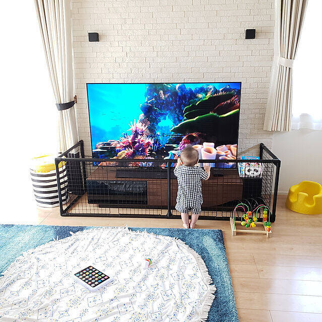 赤ちゃんのハイハイ期を安心して過ごせる部屋づくりの工夫を紹介！いつから準備するか注意点も合わせて解説べびちぇる by リッチェル