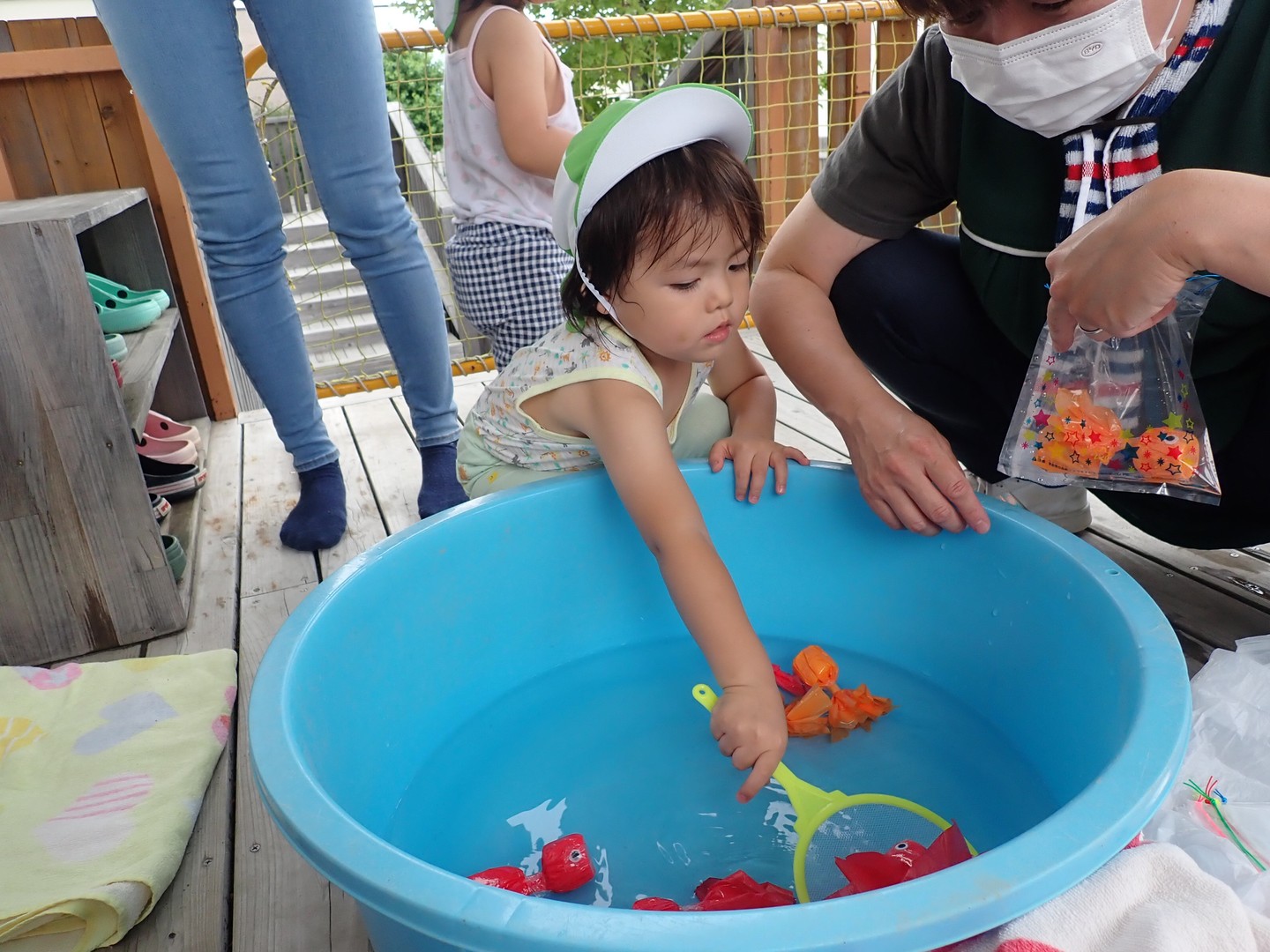 カラコロゴン遊び 1歳児令和3 2021 年3月17日幼稚園型認定こども園 上谷学園 幸幼稚園西宮市 さちようちえん