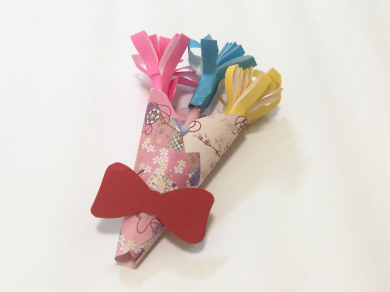 卒園式・入園式で使える花束製作３選保育士を応援する情報サイト 保育と暮らしをすこやかに ほいくらし