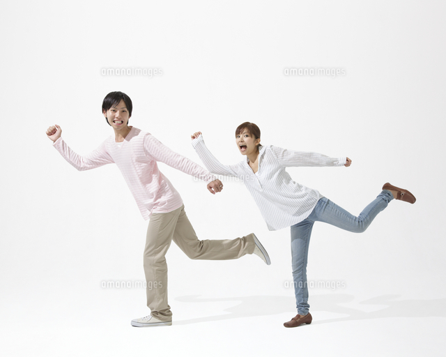 16 件の「トレス 素材 カップル」や「描画ベース」のアイデアを見つけましょうスケッチのコツ、イラスト 線画、絵のポーズ など