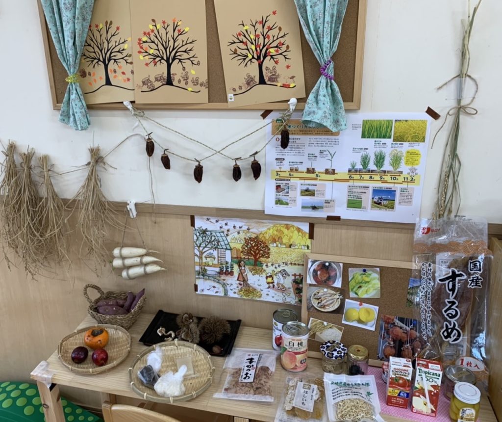 無印良品のパイン材ユニットシェルフ正直レビューとおすすめモンテ棚3選 - ゆるいくじ