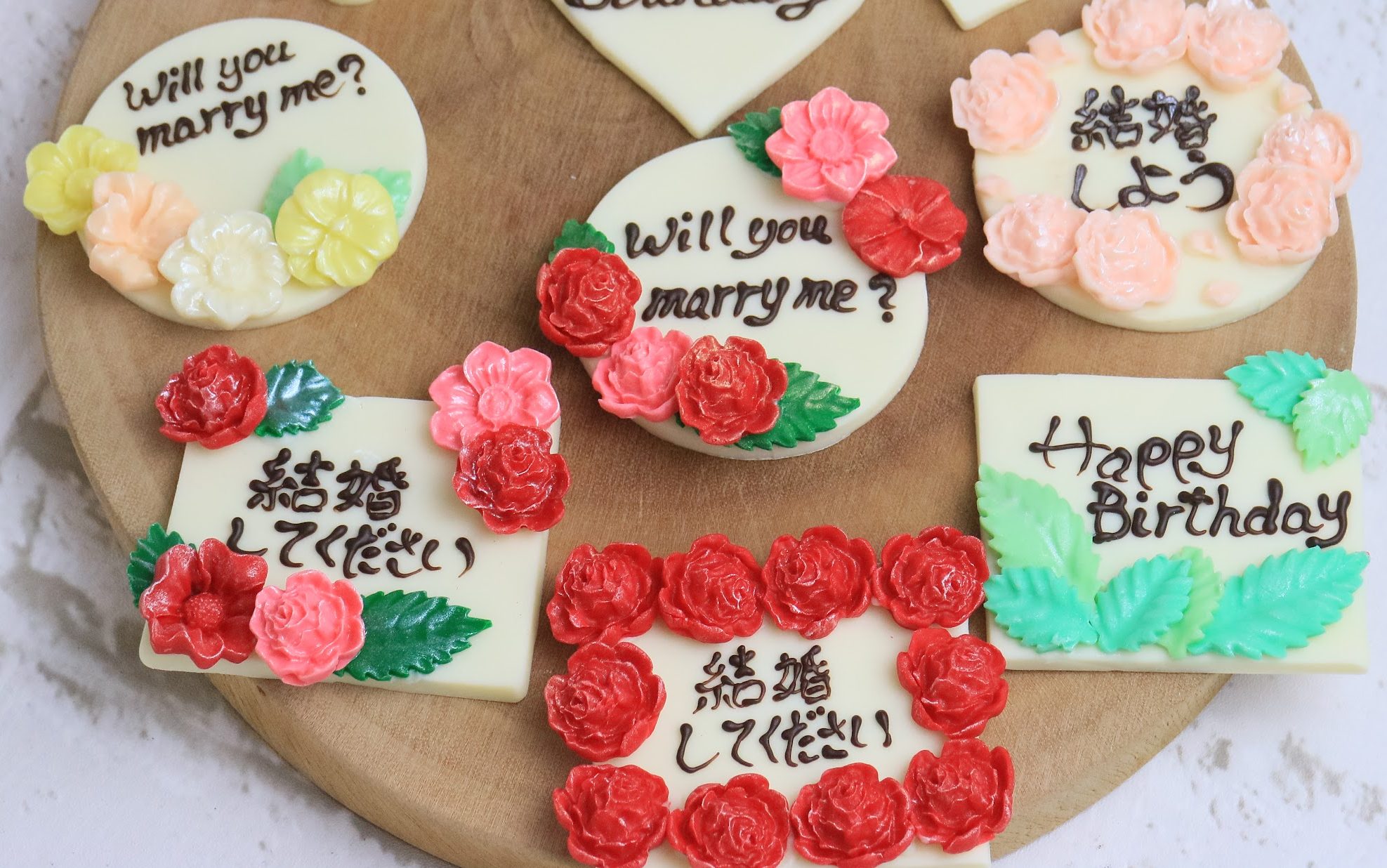 彼女の誕生日 喜ばれるメッセージ文例19選！シンプルな一言から感動の文例までsuzume