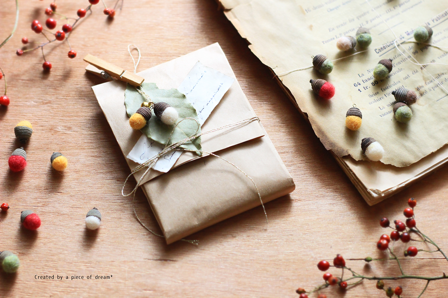 100円均一 秋の飾り 簡単で可愛い！どんぐりの作り方 DIY Easy and cute! Acorn - YouTube