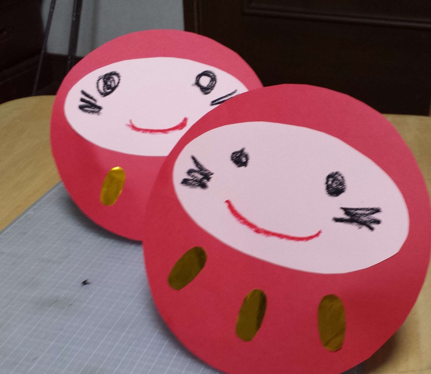 1月製作 ポンポンだるまさん 保育園・幼稚園・こども園- ほいくのおまもり